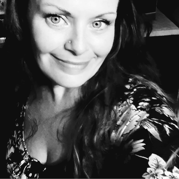 Hello, I’m Kristi the Glow Worm - Picture 6 of 16